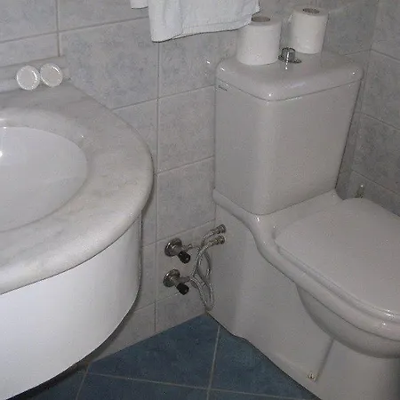 Otel Sahara 2*